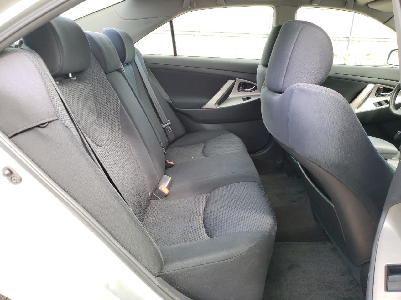 Photo 6 from auction – 2007 TOYOTA CAMRY CE with VIN 4T1BE46K17U012148
