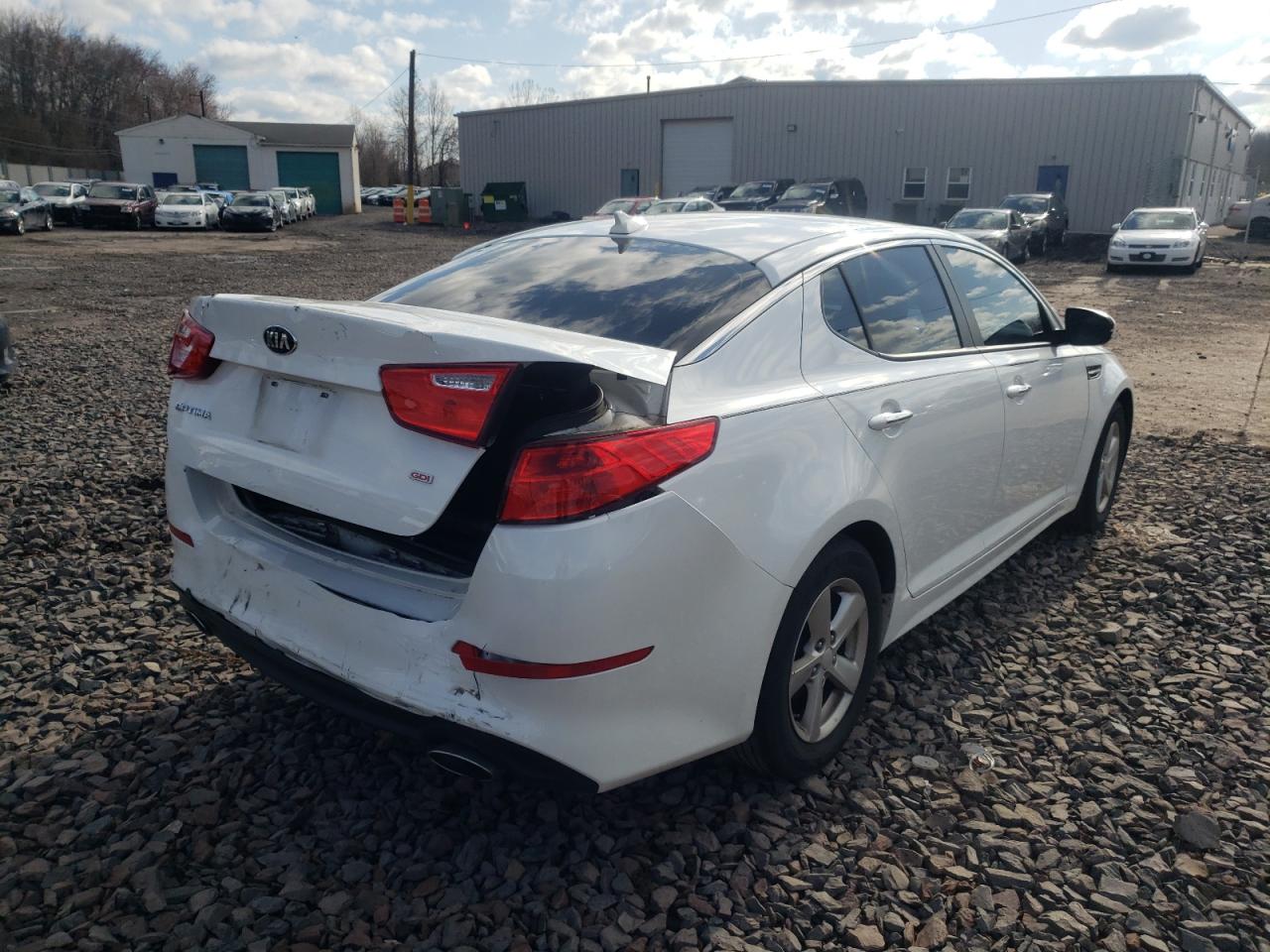 Photo 4 from auction – 2015 KIA OPTIMA with VIN 5XXGM4A79FG504317