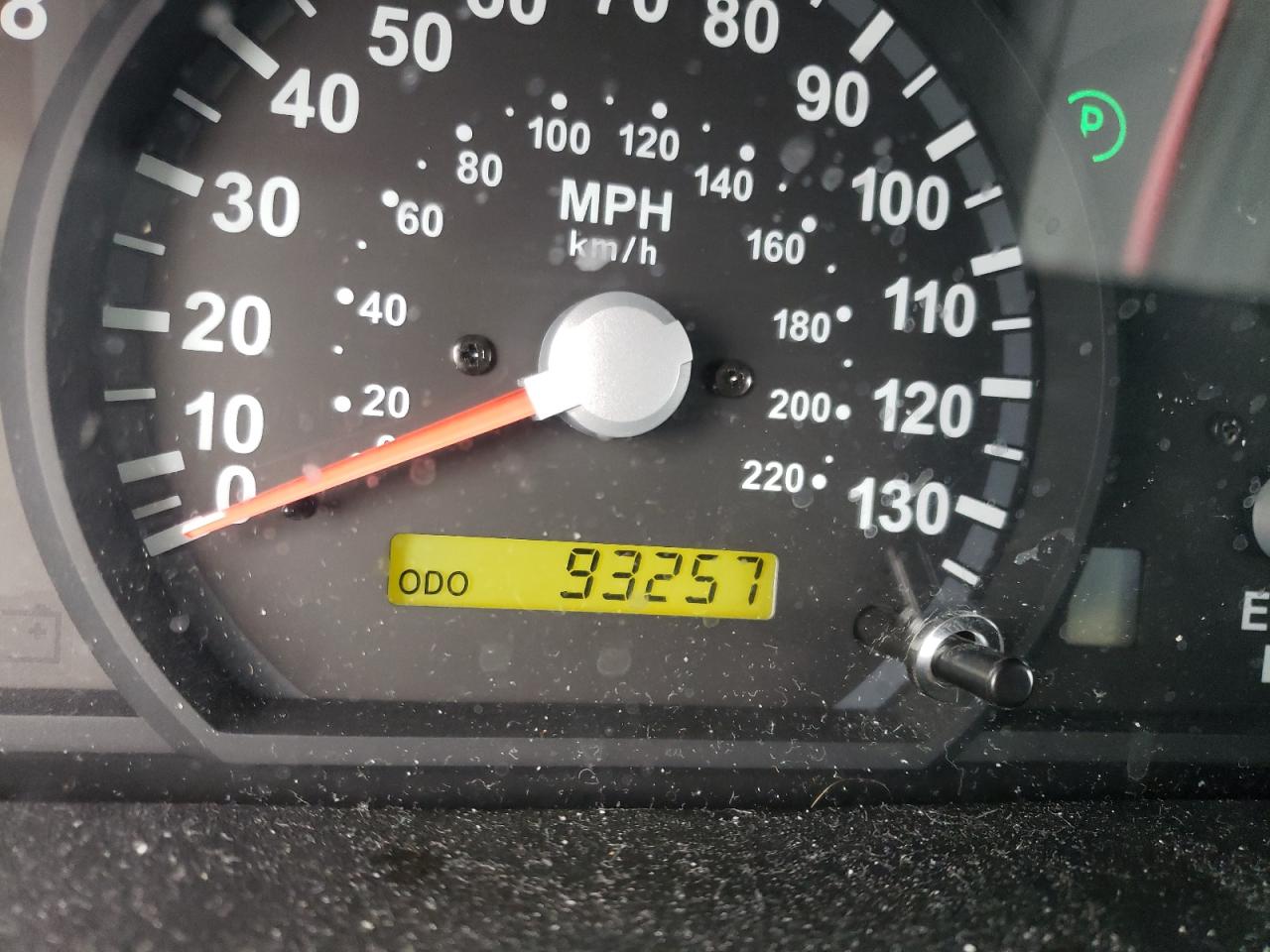 Photo 8 from auction – 2006 KIA SORENTO EX with VIN KNDJC733865610301