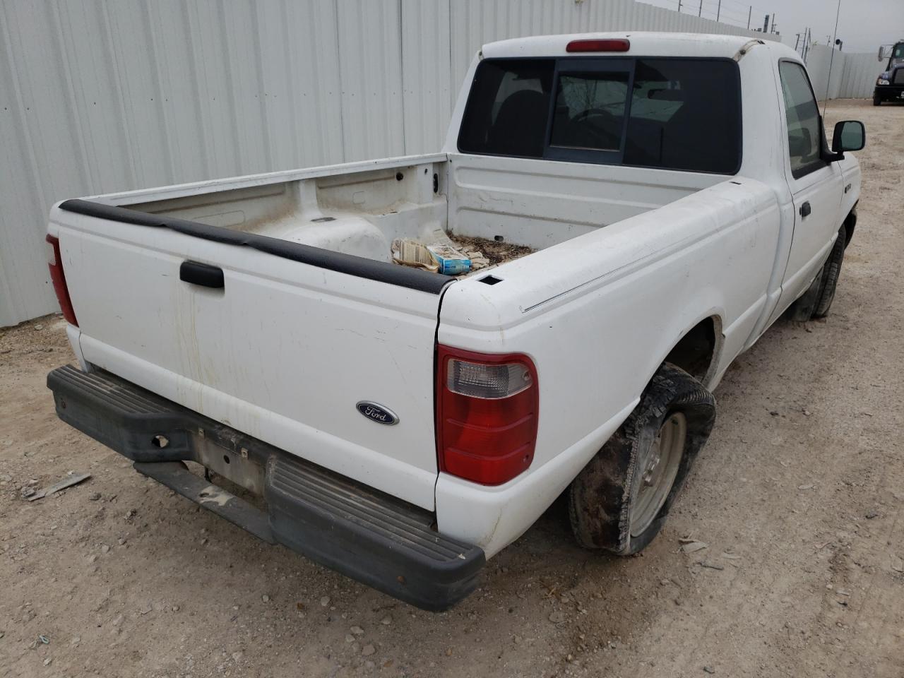 Photo 4 from auction – 2002 FORD RANGER with VIN 1FTYR10DX2PA33521