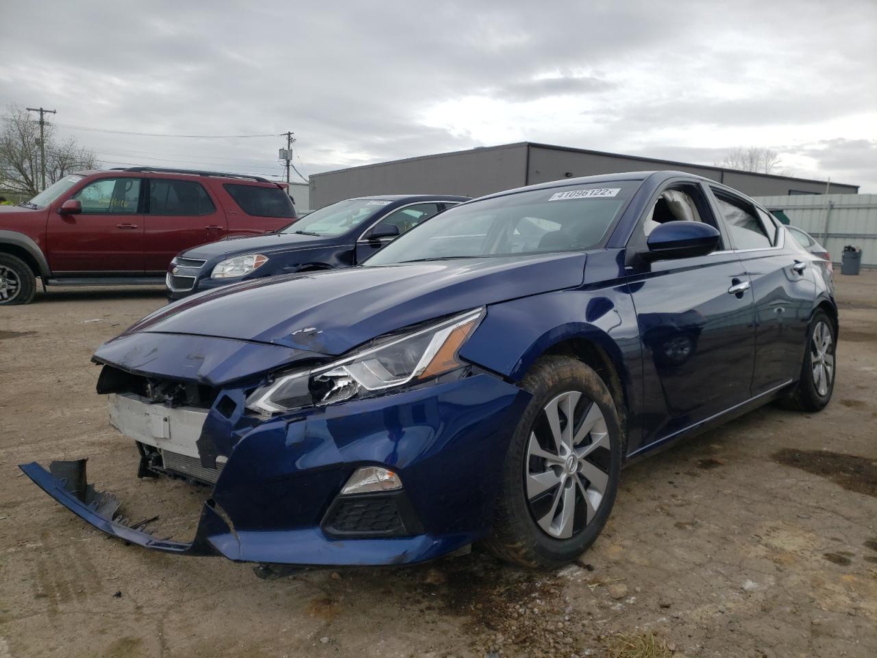 Photo 2 from auction – 2020 NISSAN ALTIMA S with VIN 1N4BL4BV4LC268218