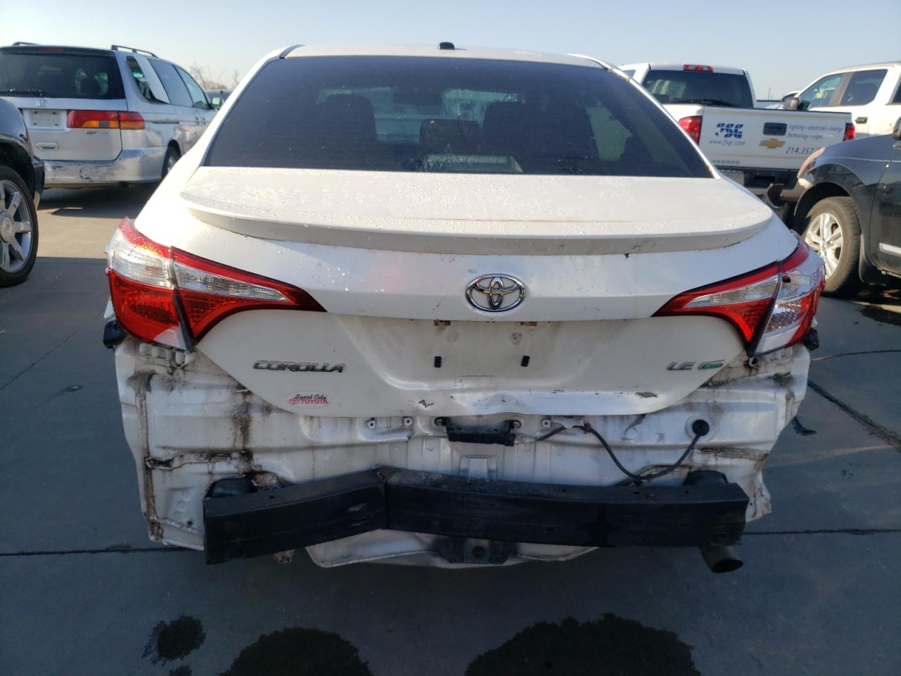 Photo 9 from auction – 2014 TOYOTA COROLLA EC with VIN 5YFBPRHE8EP024925