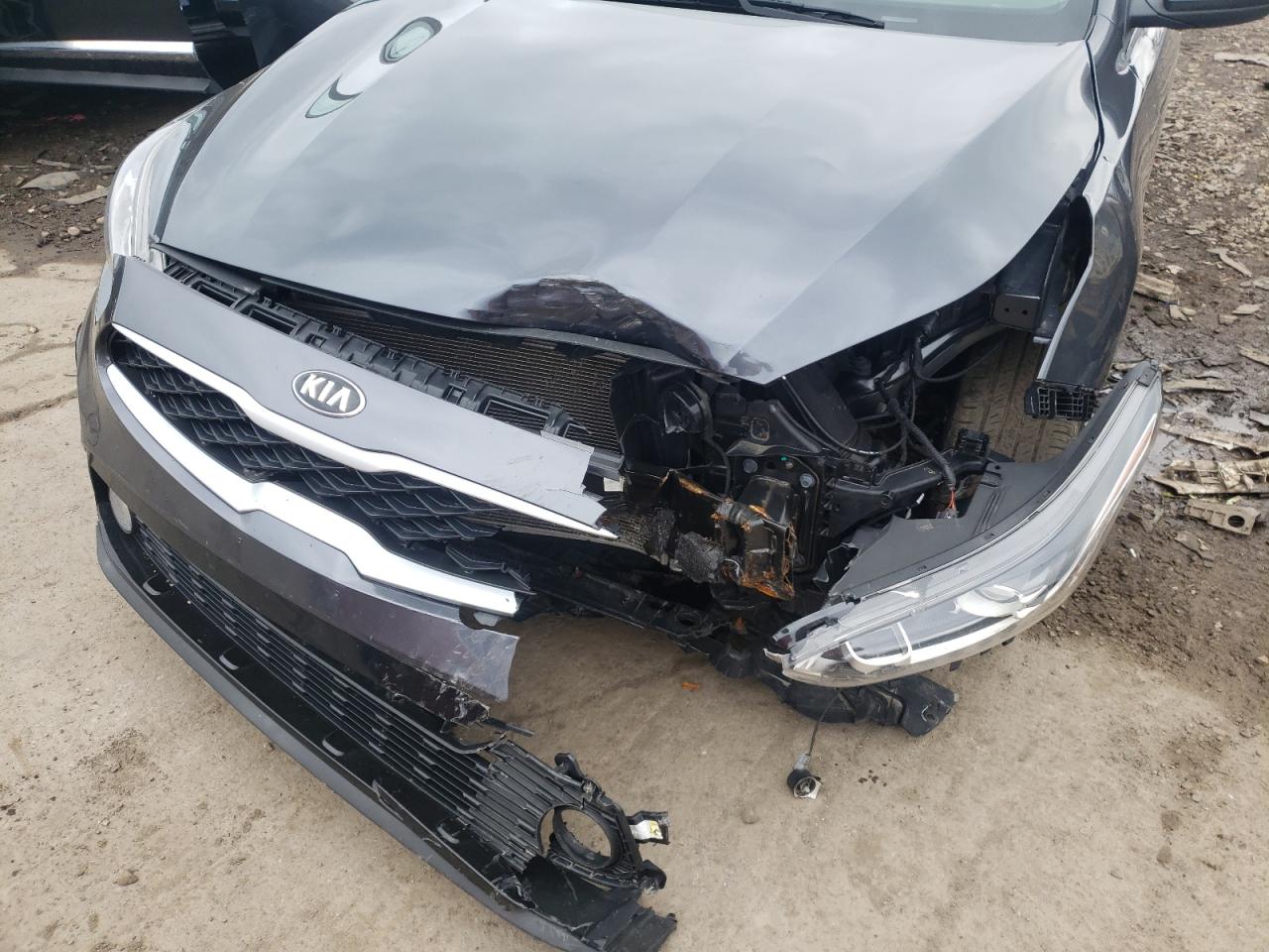 Photo 9 from auction – 2019 KIA FORTE FE with VIN 3KPF24AD3KE058885