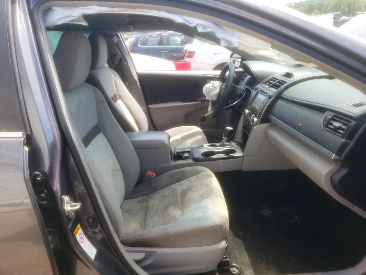 Photo 5 from auction – 2014 TOYOTA CAMRY L with VIN 4T1BF1FK7EU817855