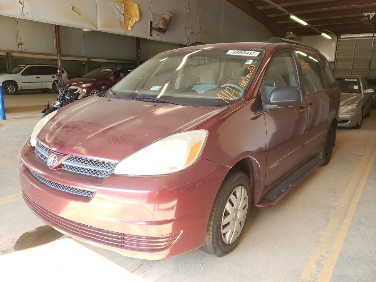 Photo 2 from auction – 2005 TOYOTA SIENNA CE with VIN 5TDZA23C75S272166