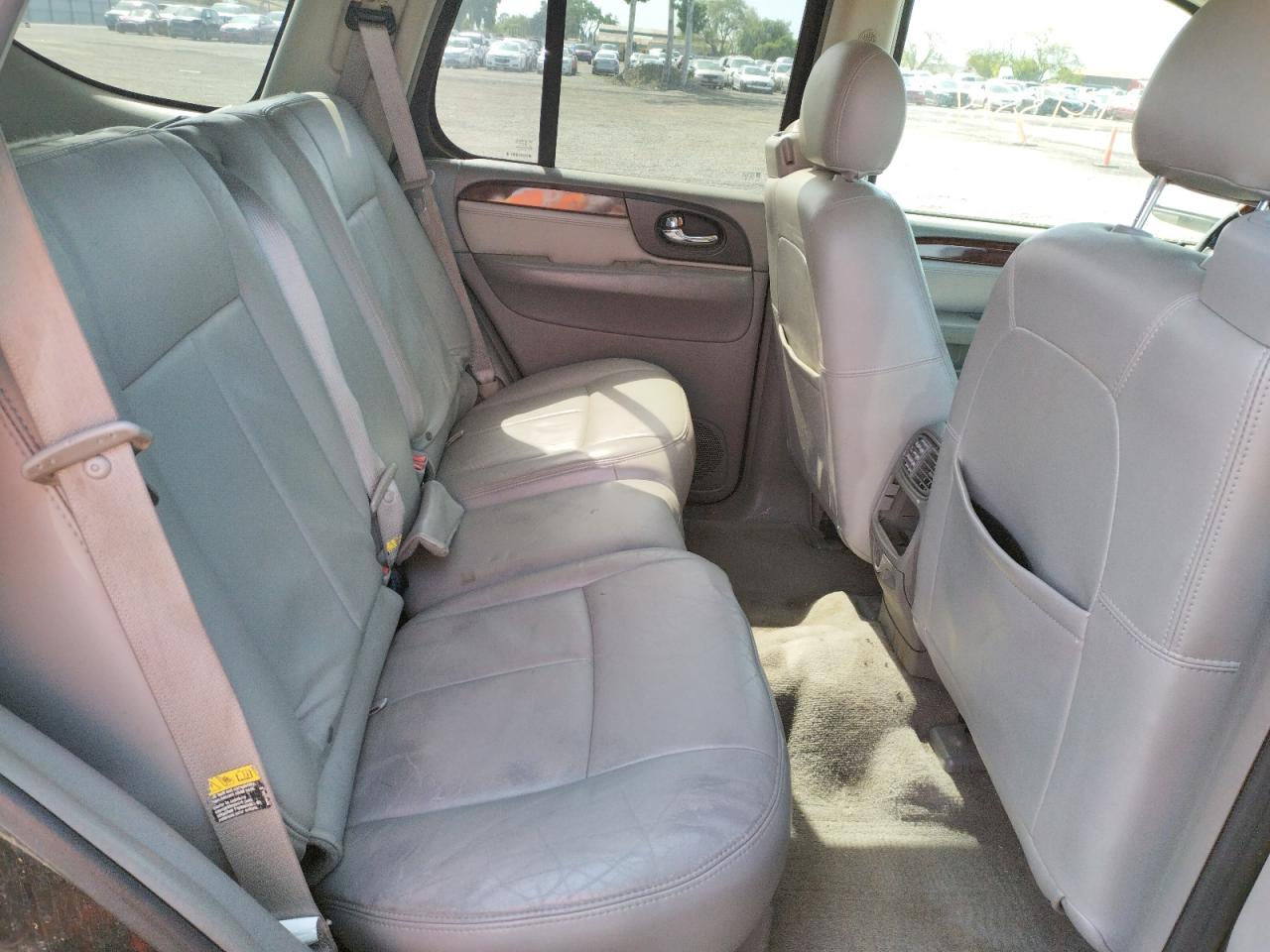 Photo 6 from auction – 2006 GMC ENVOY DENA with VIN 1GKET63M662124404