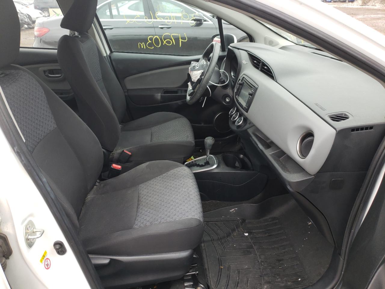 Photo 5 from auction – 2015 TOYOTA YARIS with VIN VNKKTUD39FA026702