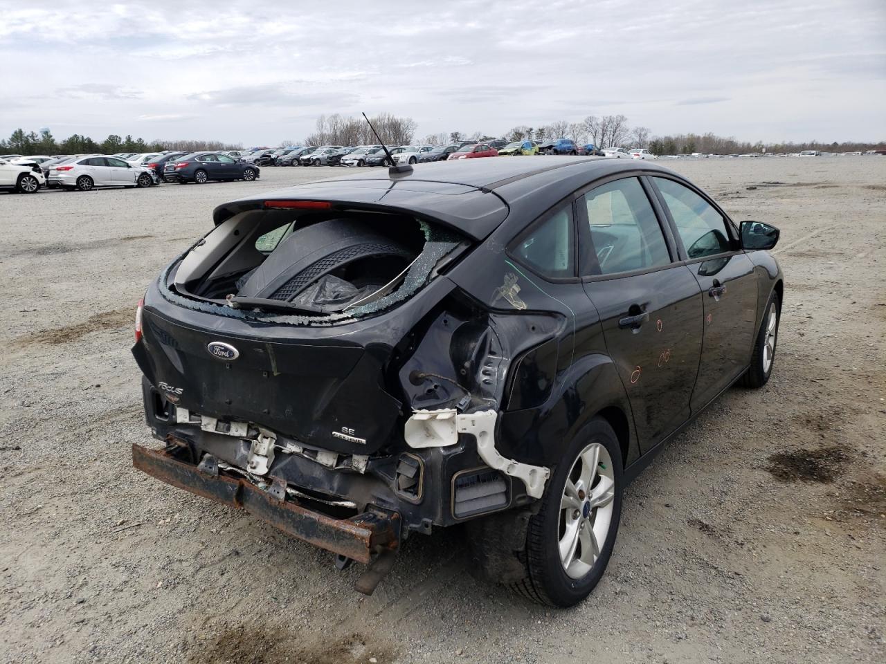 Photo 9 from auction – 2014 FORD FOCUS SE with VIN 1FADP3K28EL153783