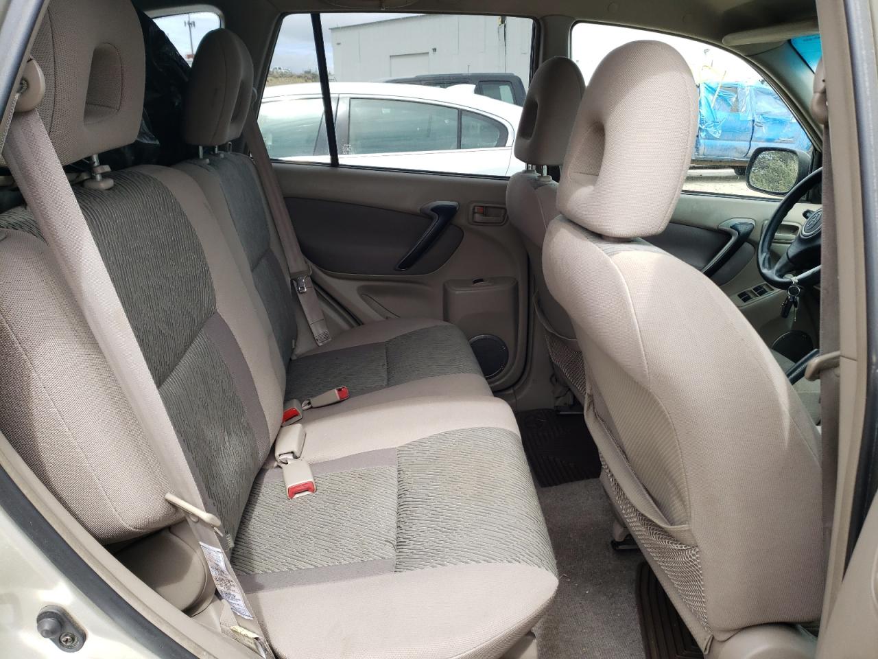 Photo 6 from auction – 2002 TOYOTA RAV4 with VIN JTEHH20V626030893