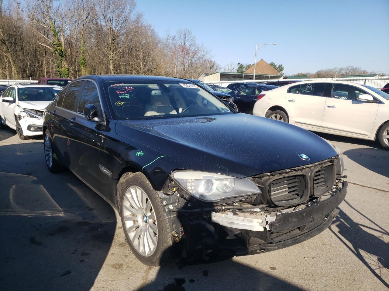 BMW 750 XI 2012 with VIN WBAKC6C5XCC396321 - Photo from auction