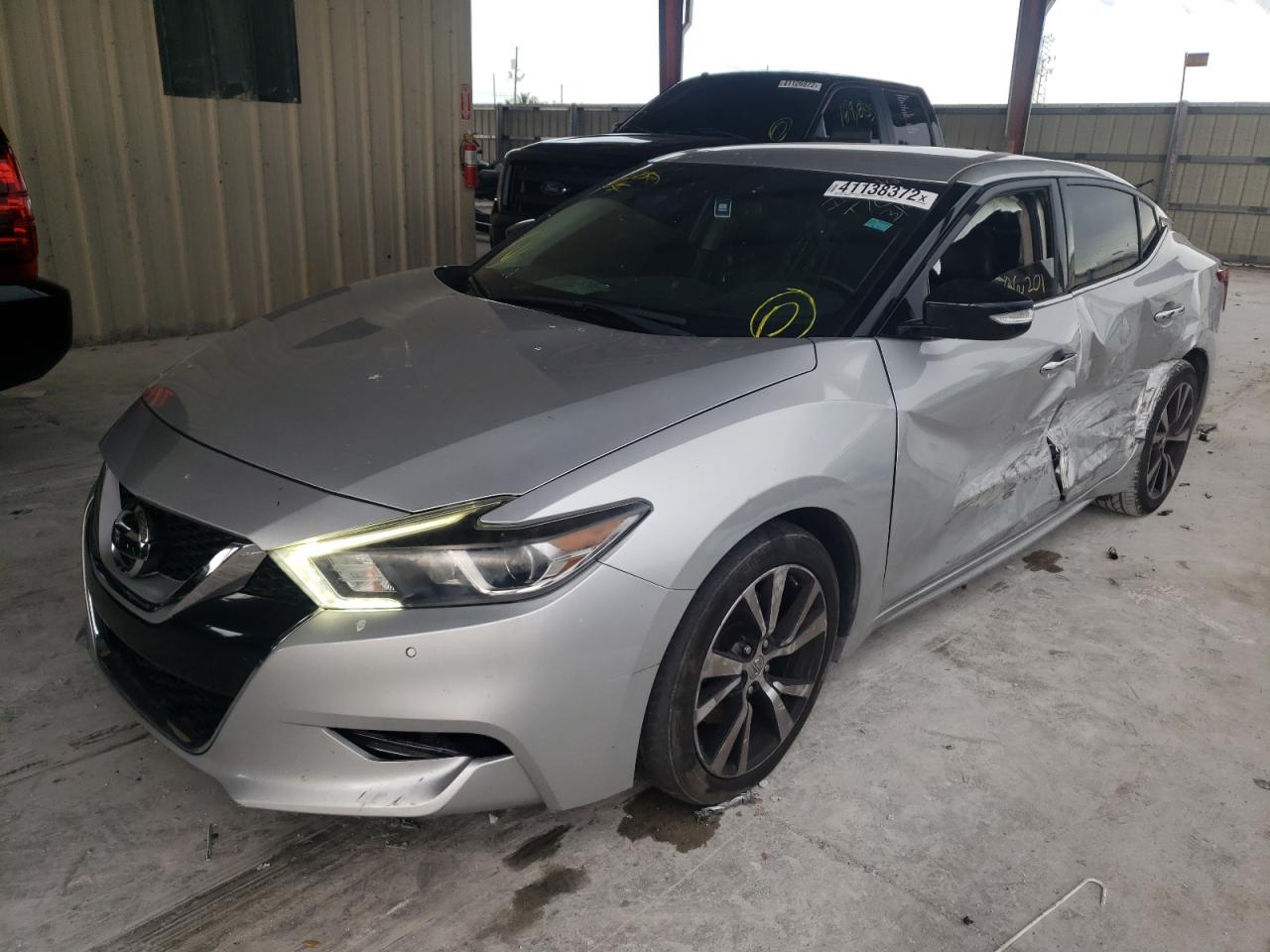 Photo 2 from auction – 2017 NISSAN MAXIMA 3.5 with VIN 1N4AA6AP5HC446077