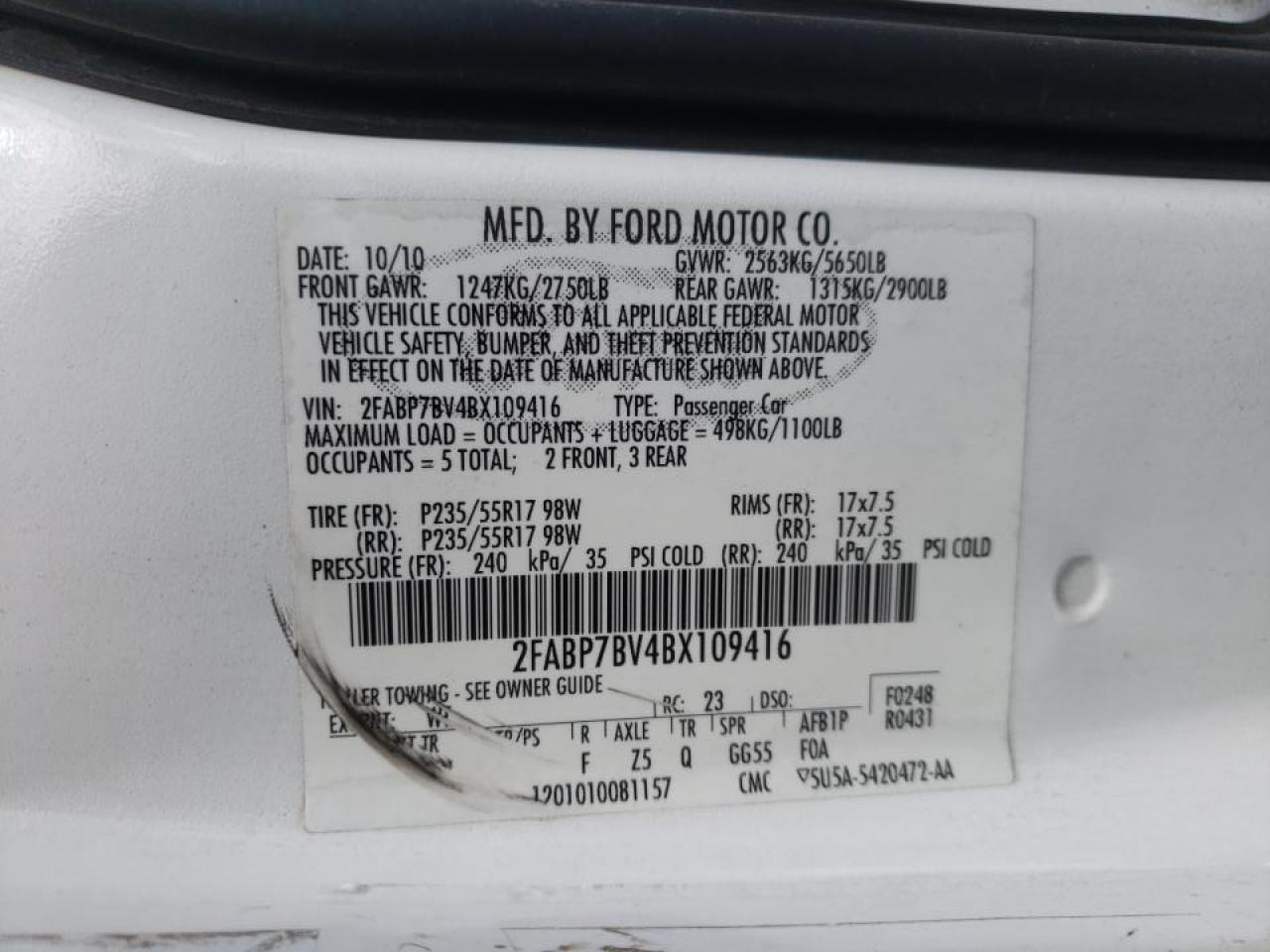 Photo 10 from auction – 2011 FORD CROWN VICT with VIN 2FABP7BV4BX109416