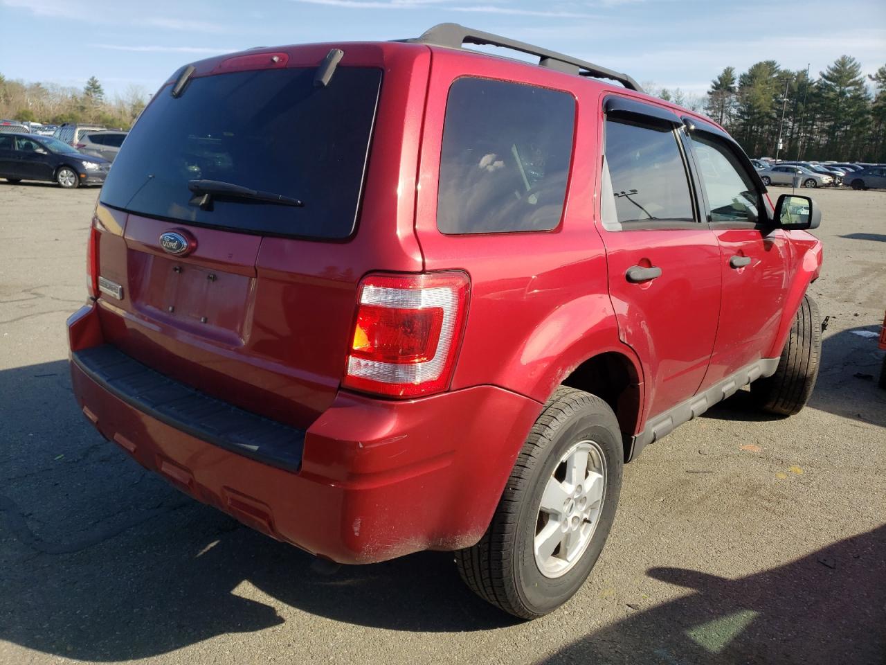 Photo 4 from auction – 2009 FORD ESCAPE XLT with VIN 1FMCU03759KA30196