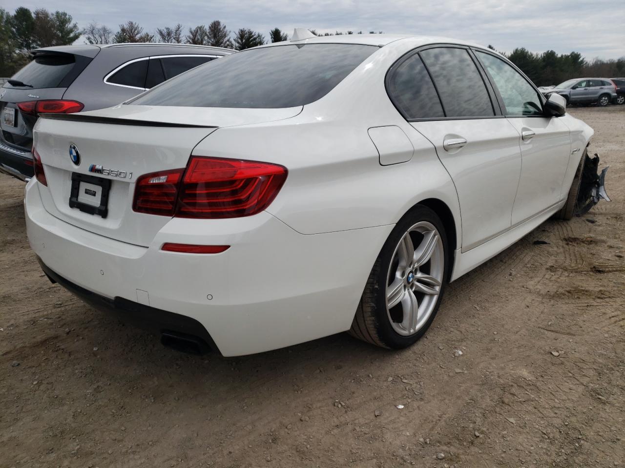 Photo 4 from auction – 2014 BMW 550 I with VIN WBAKN9C58ED680944