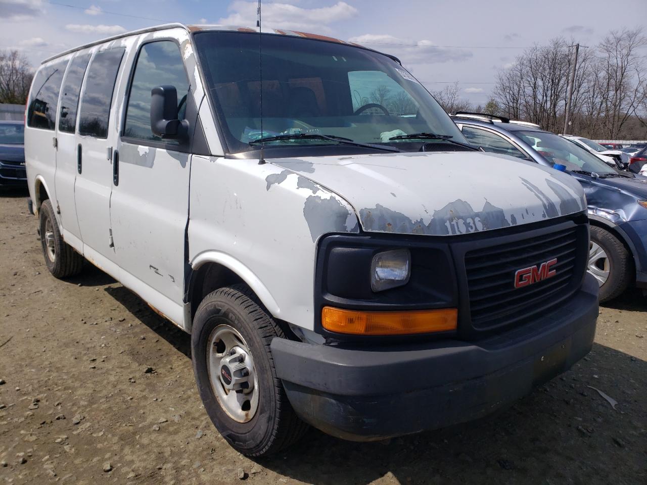 GMC SAVANA G35 2003 with VIN 1GTHG35U331198065 - Photo from auction