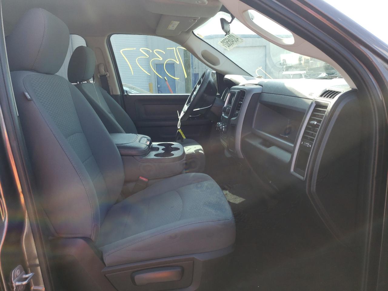 Photo 5 from auction – 2014 RAM 1500 ST with VIN 1C6RR7FT8ES342094