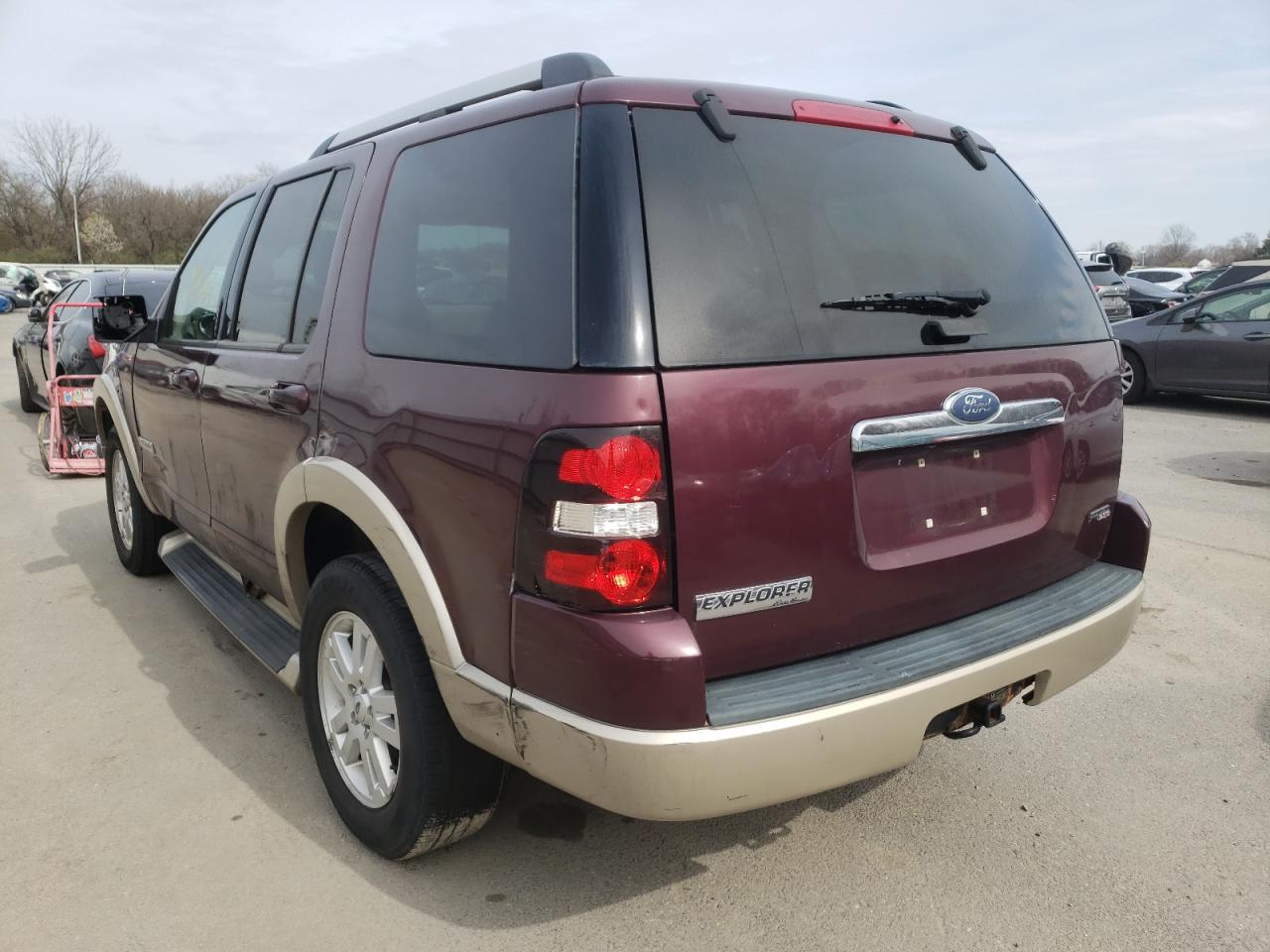 Photo 3 from auction – 2006 FORD EXPLORER E with VIN 1FMEU74E06UB25828