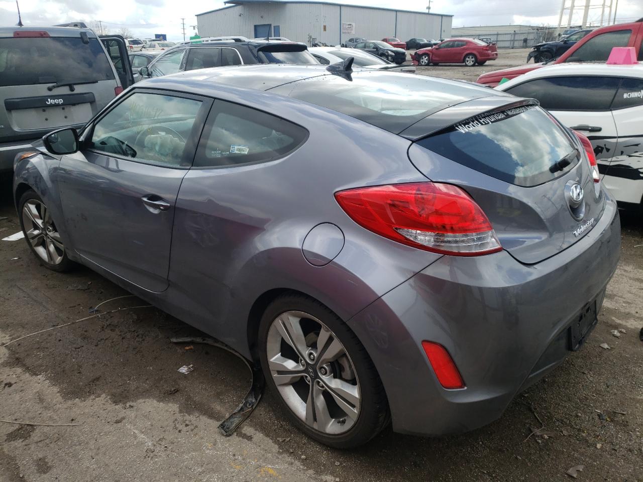 Photo 3 from auction – 2016 HYUNDAI VELOSTER with VIN KMHTC6AD0GU275911