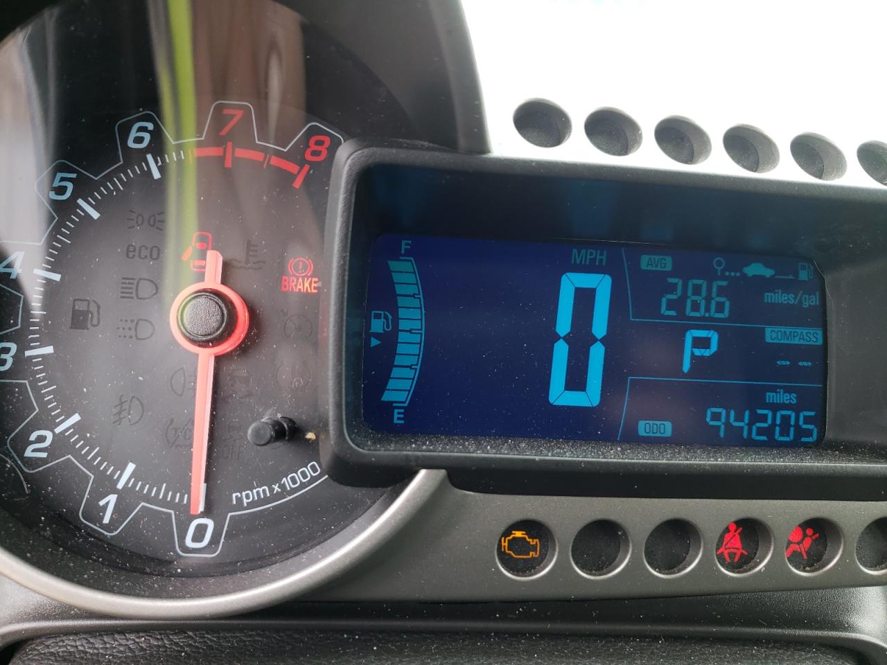 Photo 8 from auction – 2016 CHEVROLET SONIC LS with VIN 1G1JA6SHXG4106023