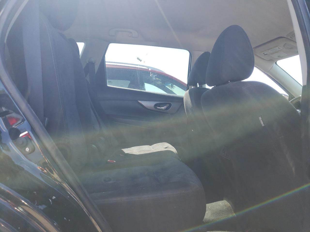 Photo 6 from auction – 2015 NISSAN ROGUE S with VIN KNMAT2MT3FP510256