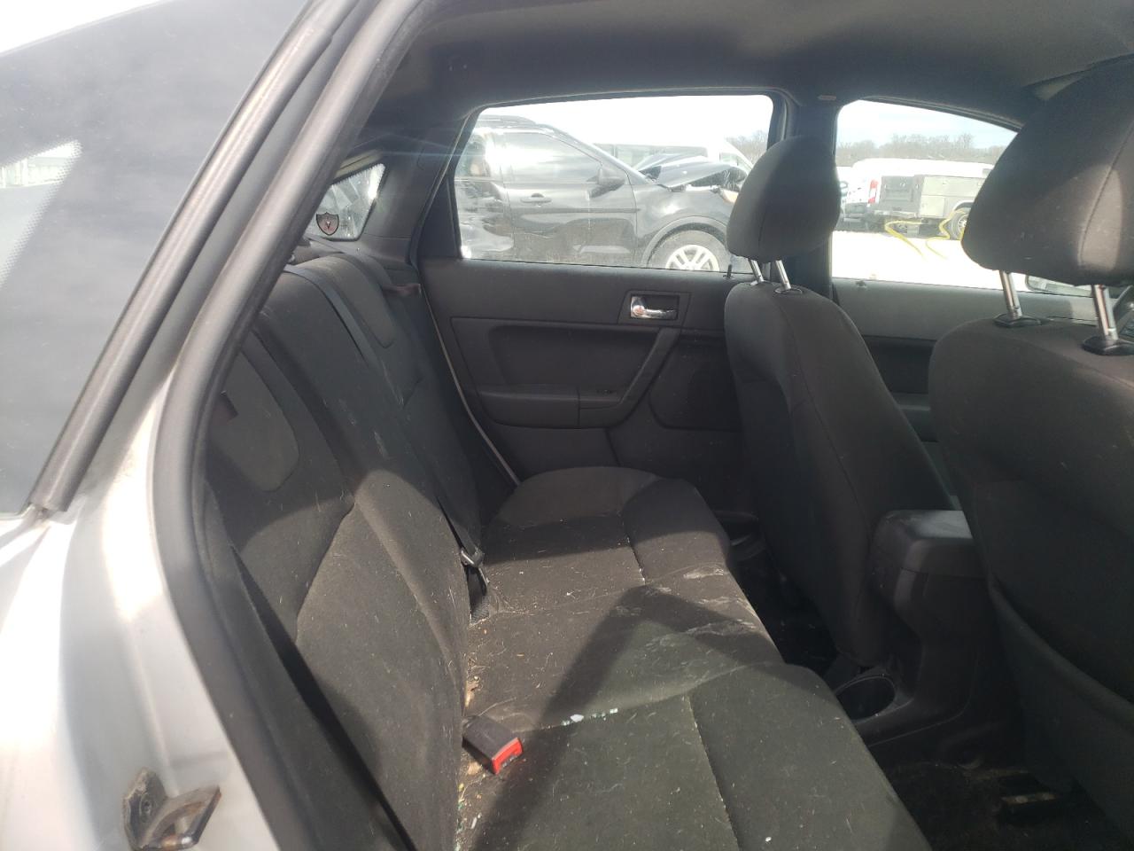 Photo 6 from auction – 2008 FORD FOCUS SE with VIN 1FAHP35N78W228810