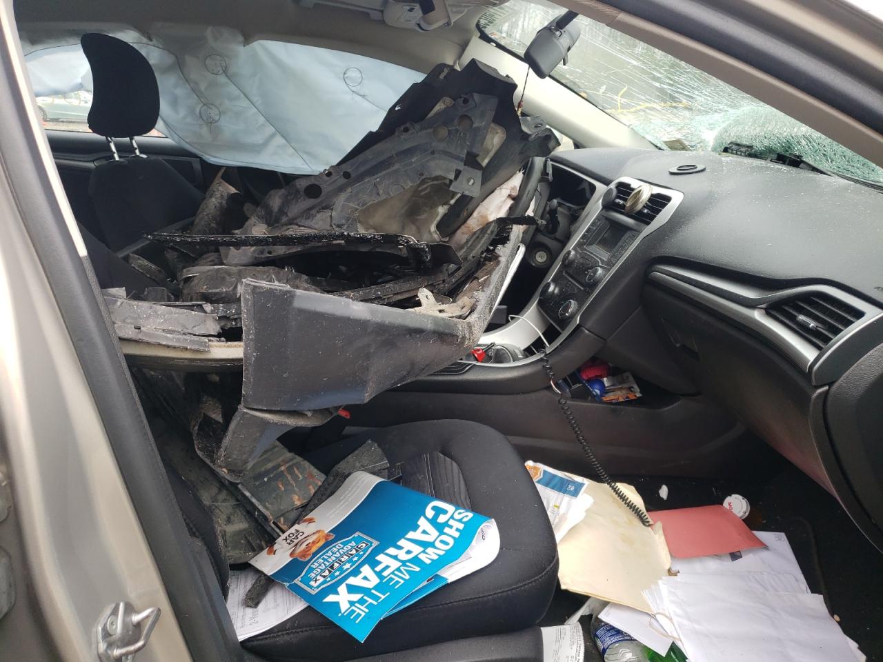 Photo 5 from auction – 2016 FORD FUSION SE with VIN 3FA6P0H76GR196971