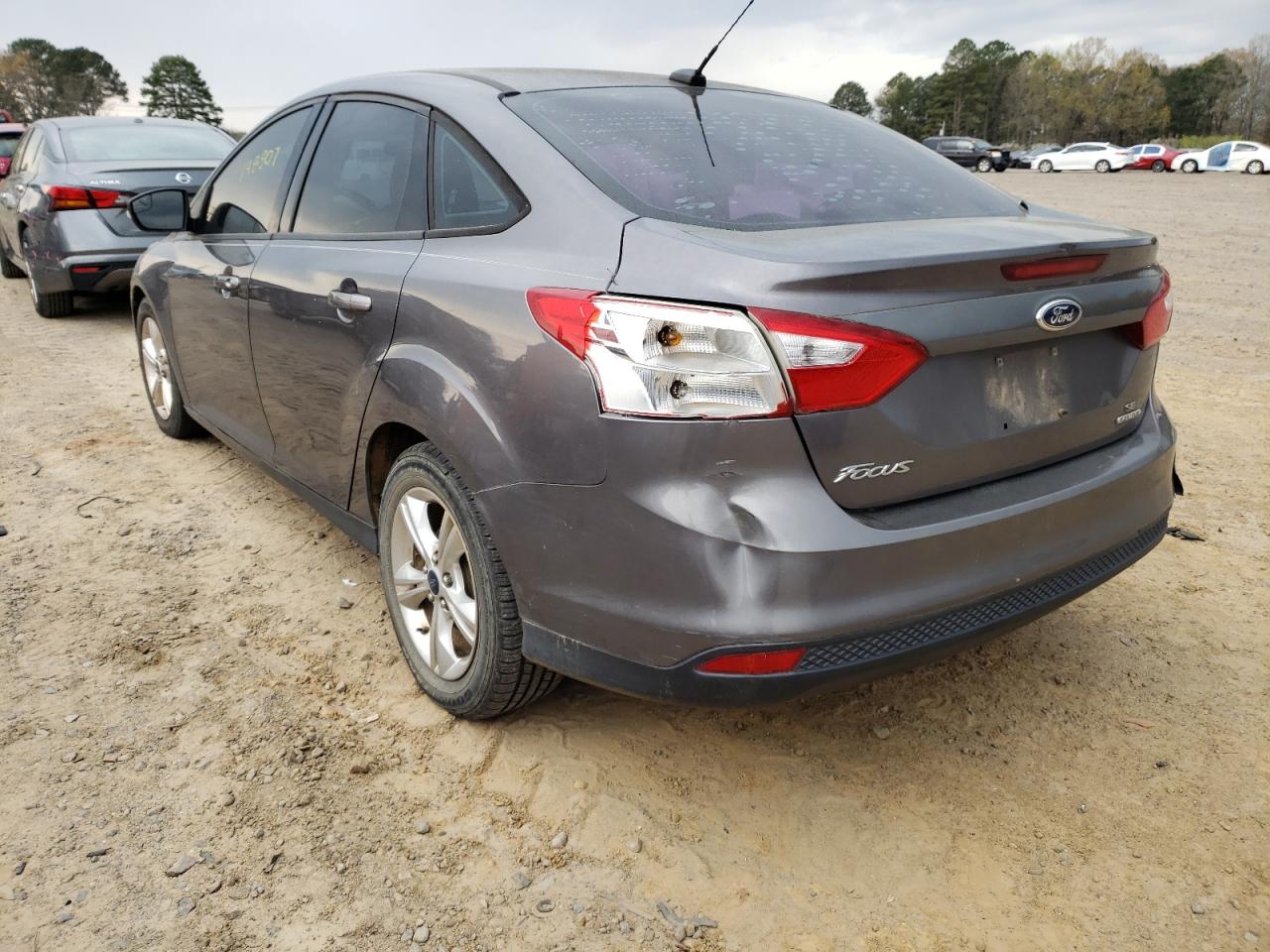 Photo 3 from auction – 2013 FORD FOCUS SE with VIN 1FADP3F29DL291339