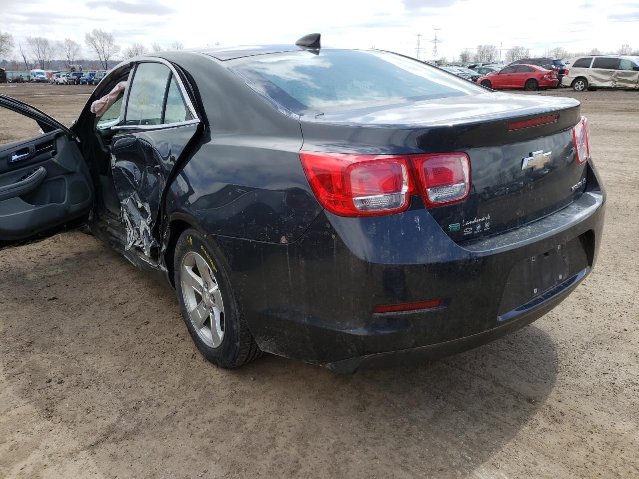 Photo 3 from auction – 2015 CHEVROLET MALIBU LS with VIN 1G11B5SLXFF116632