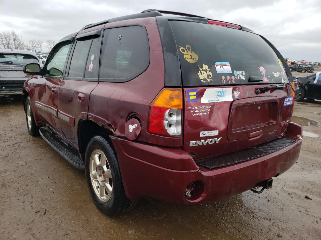 Photo 3 from auction – 2002 GMC ENVOY with VIN 1GKDT13S122297187
