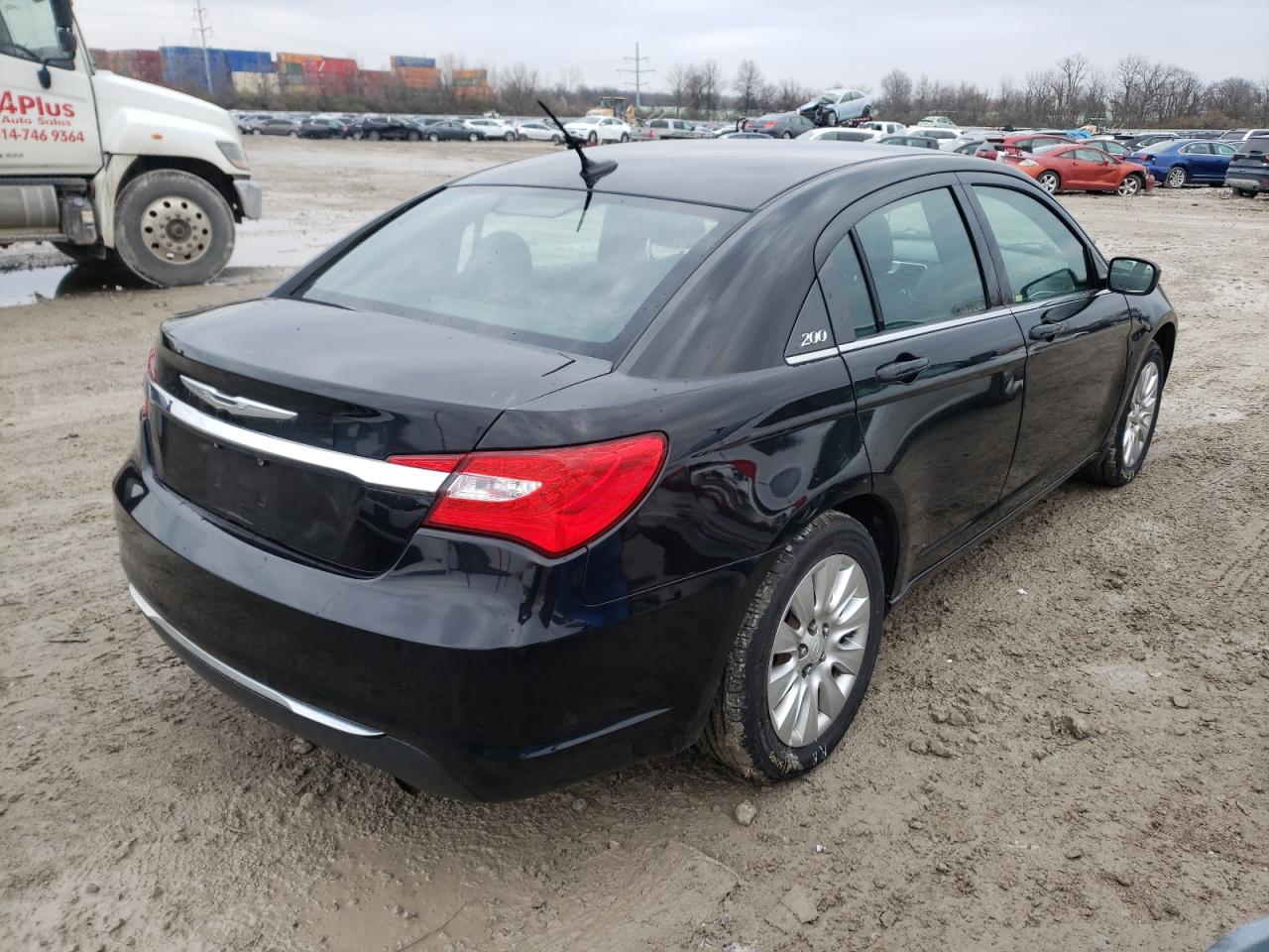 Photo 4 from auction – 2012 CHRYSLER 200 LX with VIN 1C3CCBABXCN272924