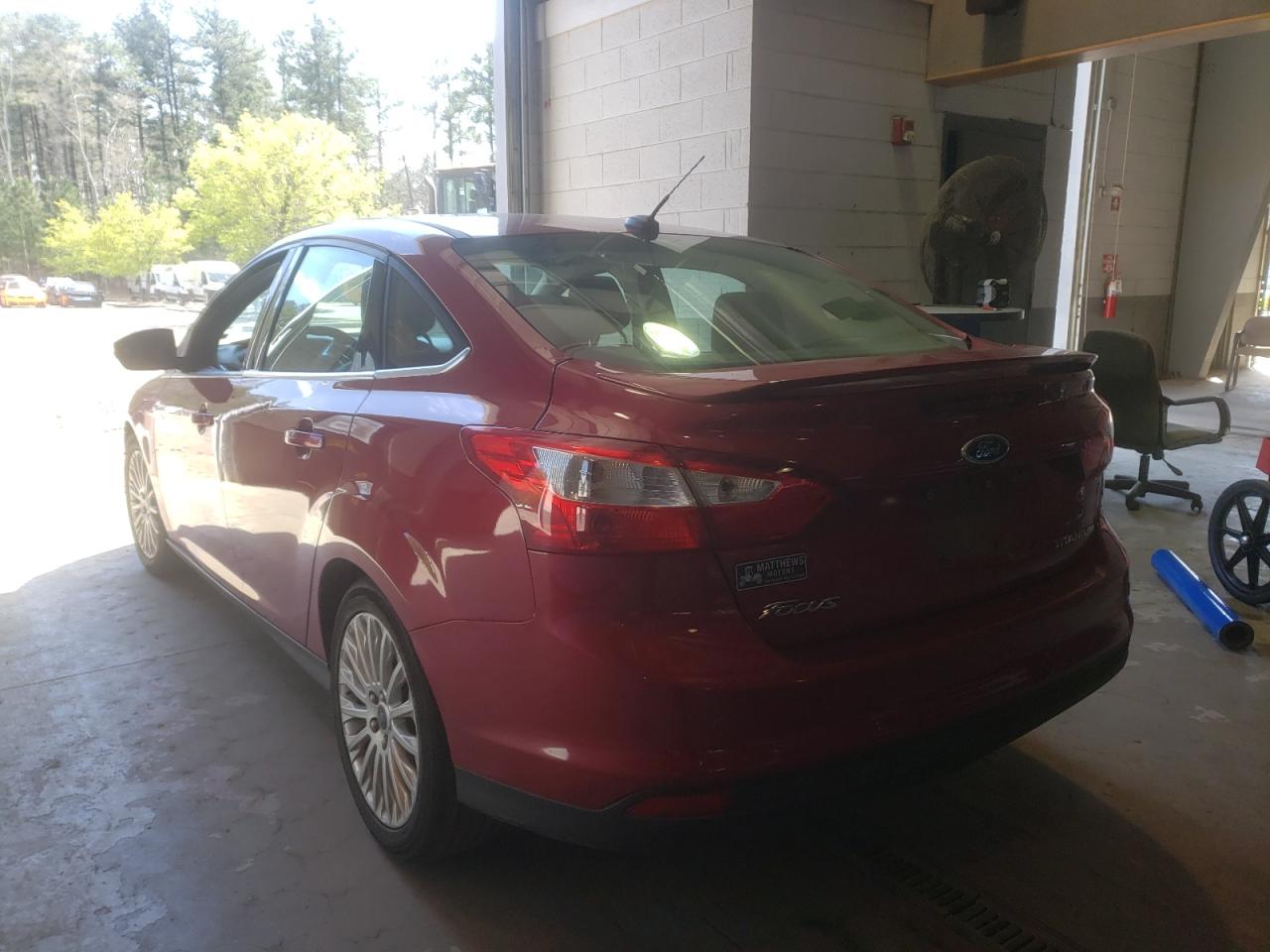 Photo 3 from auction – 2012 FORD FOCUS TITA with VIN 1FAHP3J27CL327360