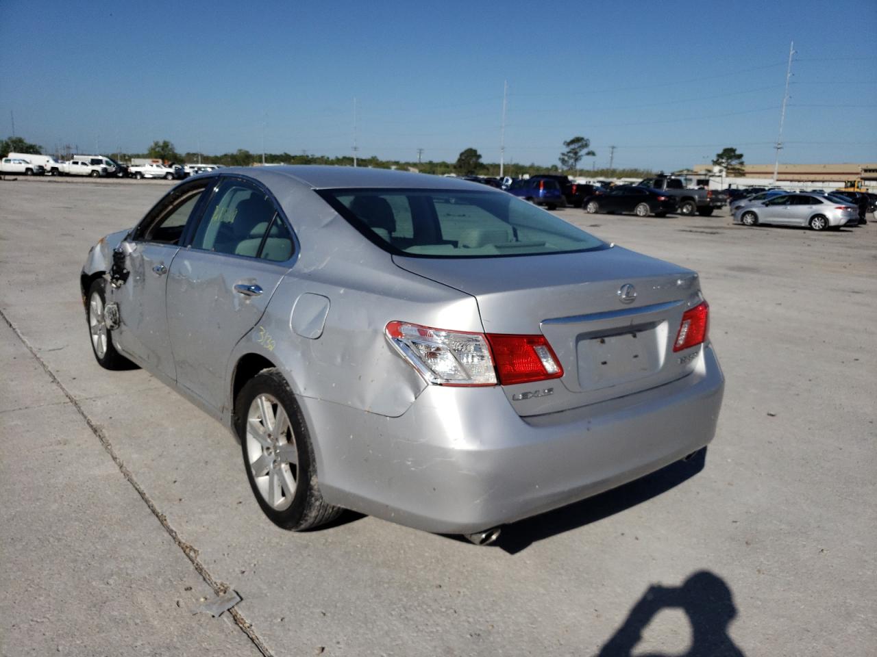 Photo 3 from auction – 2007 LEXUS ES 350 with VIN JTHBJ46G972117283