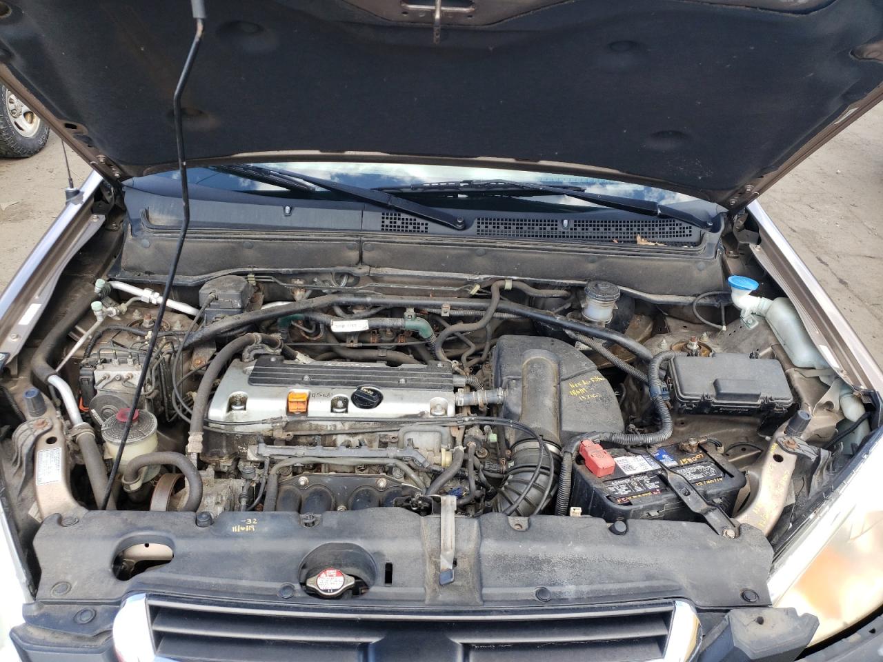 Photo 7 from auction – 2004 HONDA CR-V EX with VIN SHSRD78814U219998