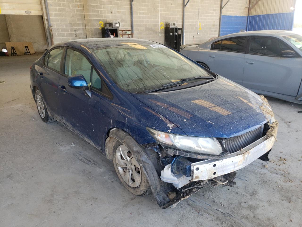 HONDA CIVIC LX 2013 with VIN 19XFB2F5XDE073568 - Photo from auction