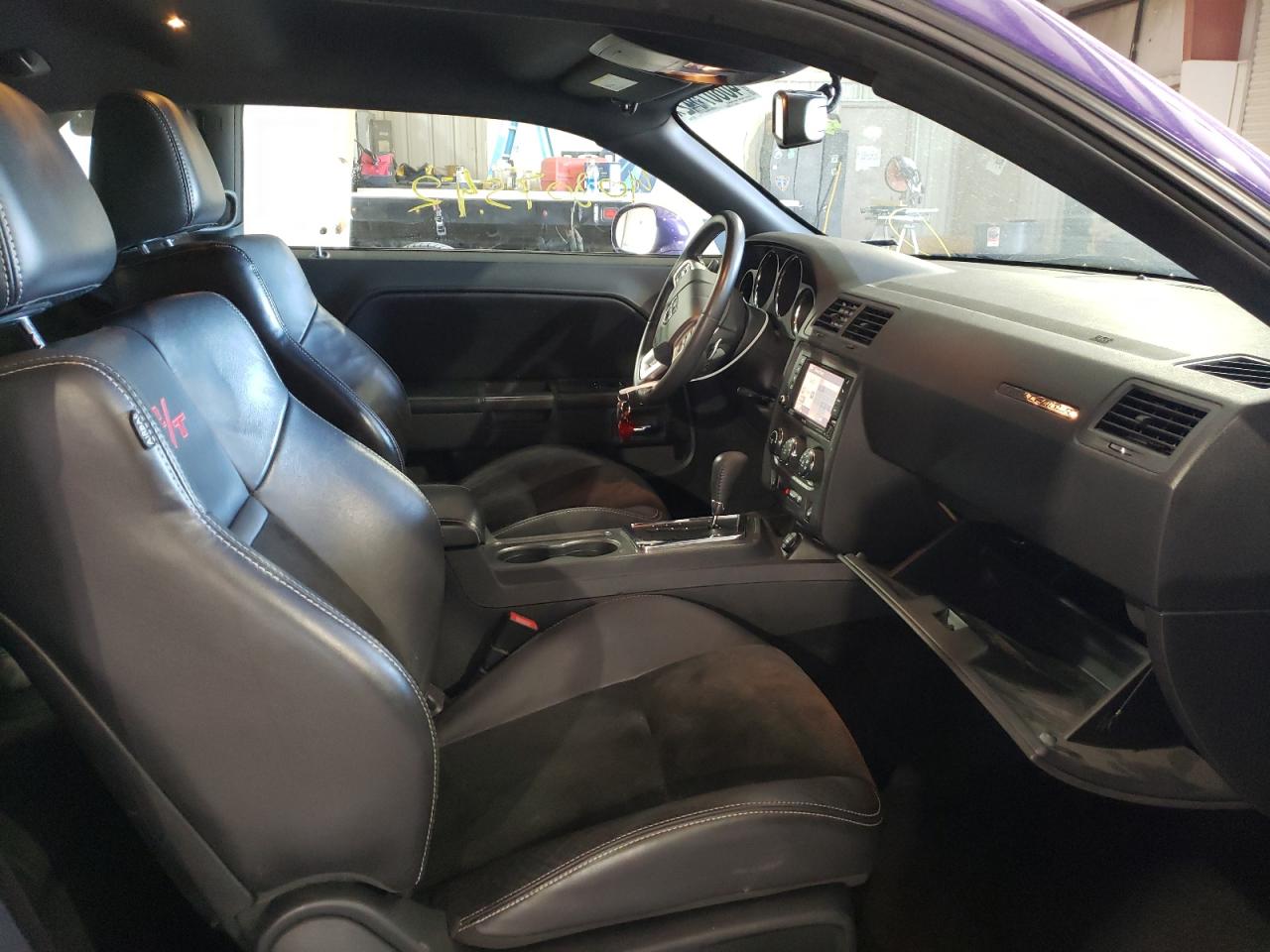Photo 5 from auction – 2014 DODGE CHALLENGER with VIN 2C3CDYBT0EH216817