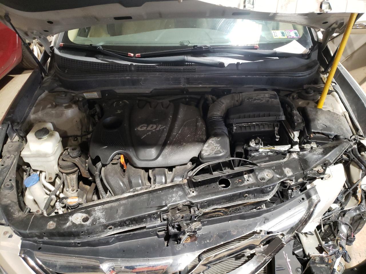 Photo 7 from auction – 2011 HYUNDAI SONATA SE with VIN 5NPEC4AC6BH064434