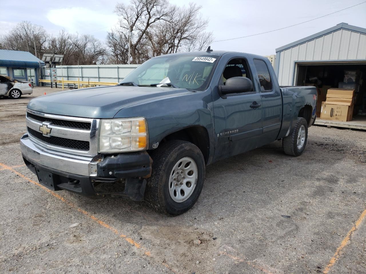Photo 2 from auction – 2007 CHEVROLET SILVERADO with VIN 1GCEK19077Z599820