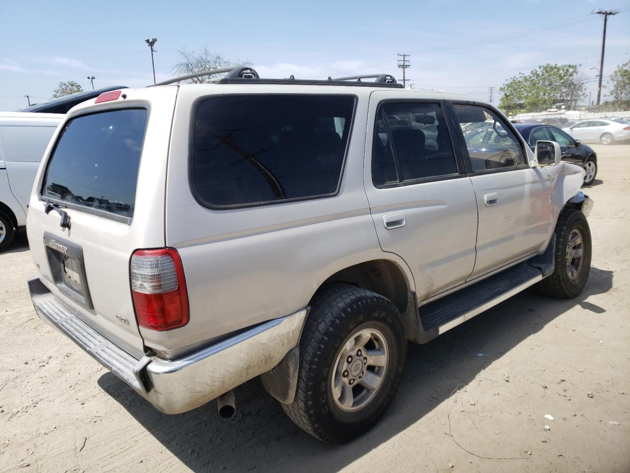 Photo 4 from auction – 1997 TOYOTA 4RUNNER SR with VIN JT3GN86R9V0051982