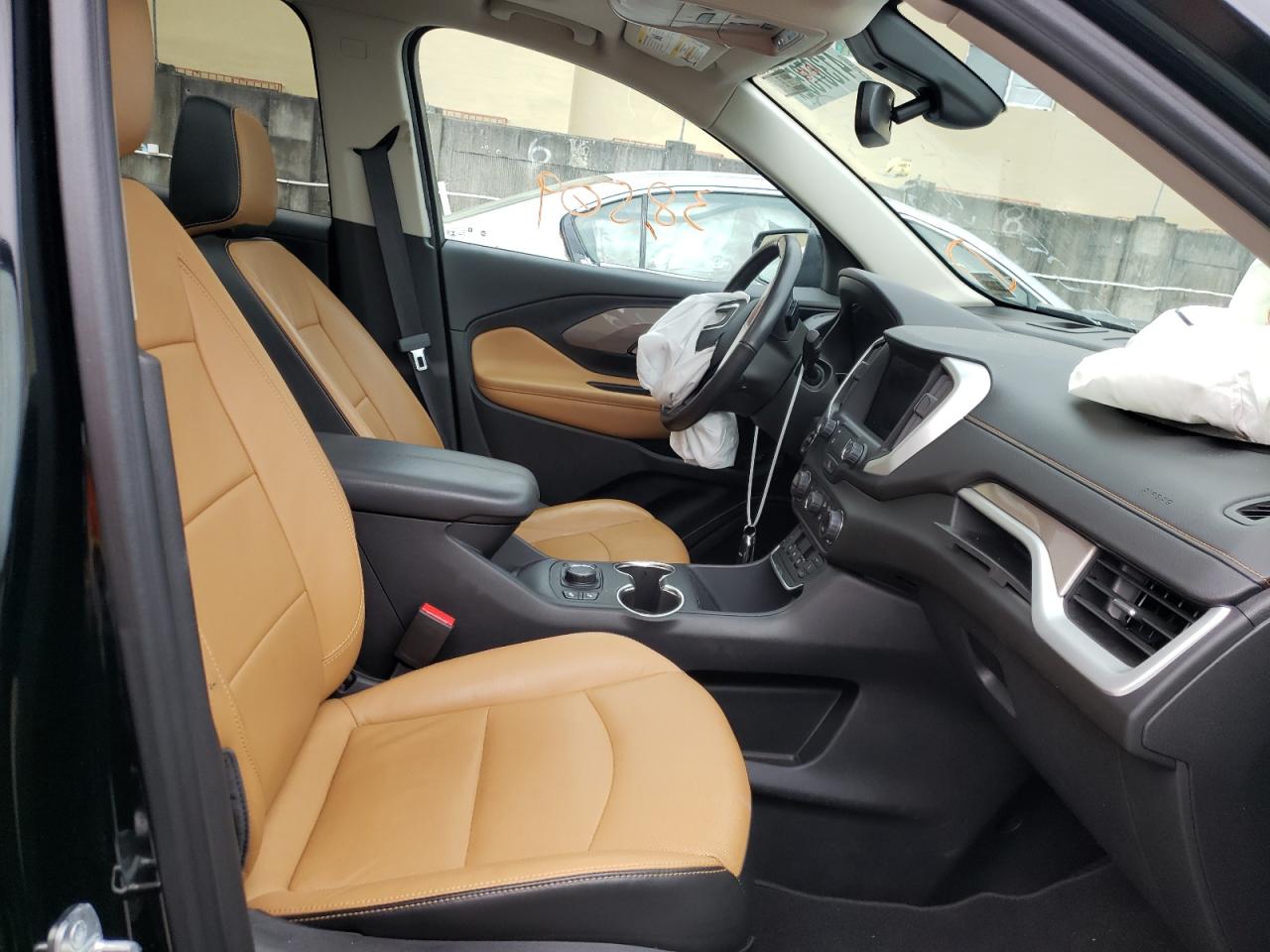 Photo 5 from auction – 2020 GMC TERRAIN SL with VIN 3GKALVEV2LL209510