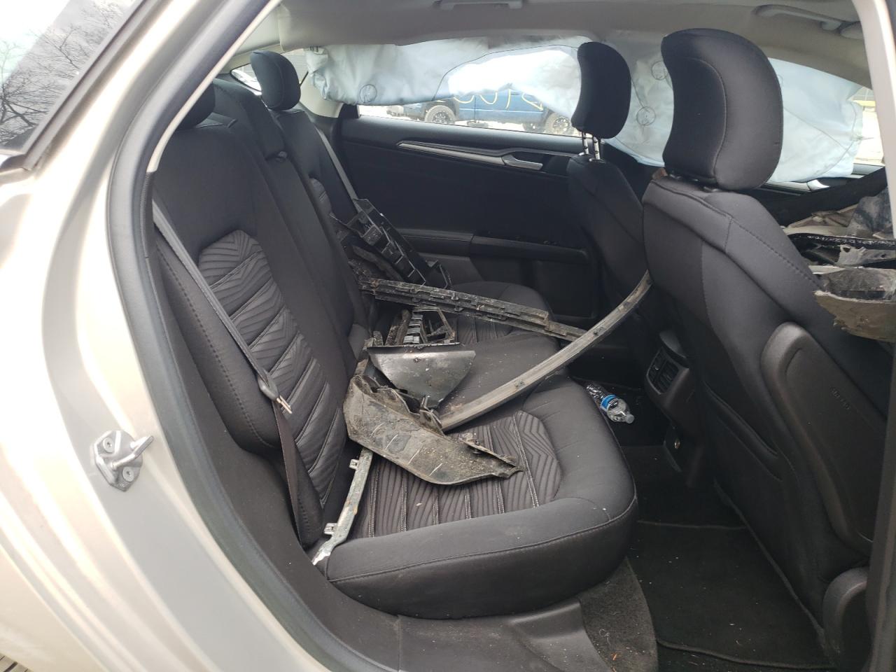 Photo 6 from auction – 2016 FORD FUSION SE with VIN 3FA6P0H76GR196971