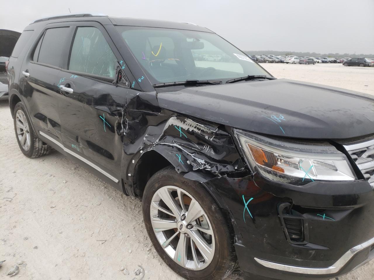 Photo 9 from auction – 2019 FORD EXPLORER L with VIN 1FM5K7F89KGB42830