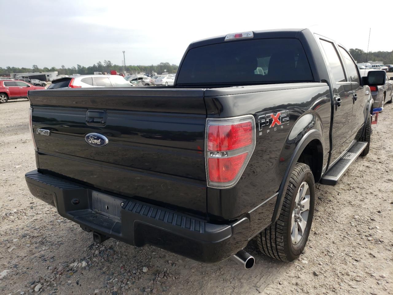 Photo 4 from auction – 2010 FORD F150 SUPER with VIN 1FTEW1C82AKB38043