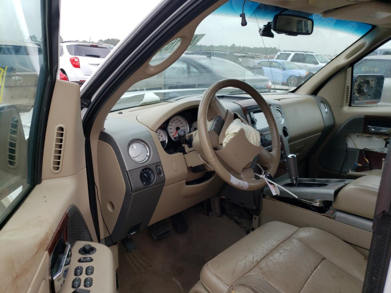 Photo 9 from auction – 2007 FORD F150 SUPER with VIN 1FTPW12V67KD31370