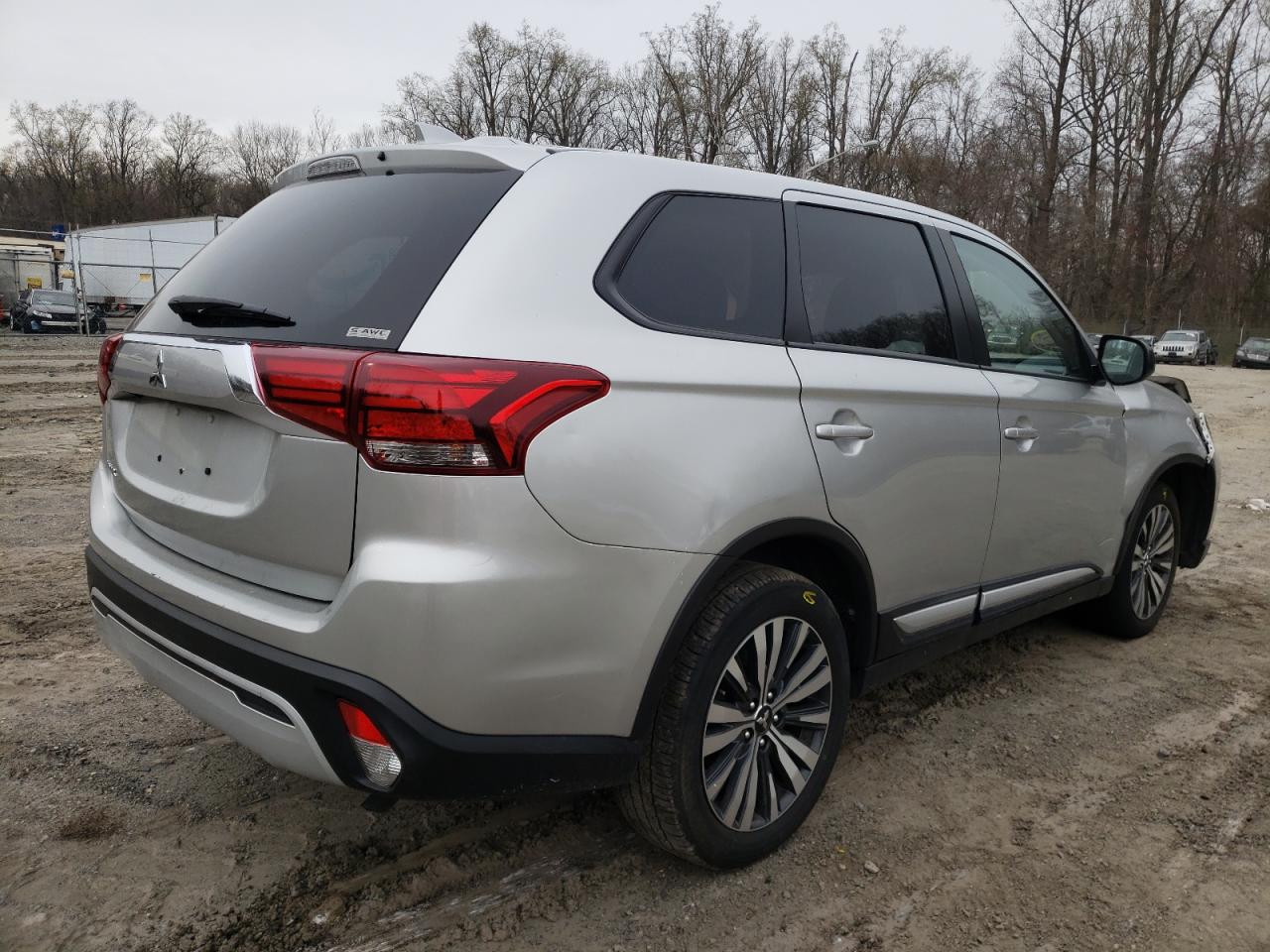 Photo 4 from auction – 2020 MITSUBISHI OUTLANDER with VIN JA4AZ3A33LZ015106
