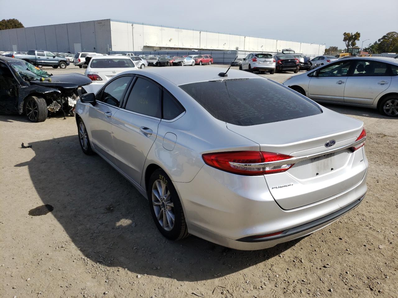 Photo 3 from auction – 2017 FORD FUSION SE with VIN 3FA6P0H79HR195590