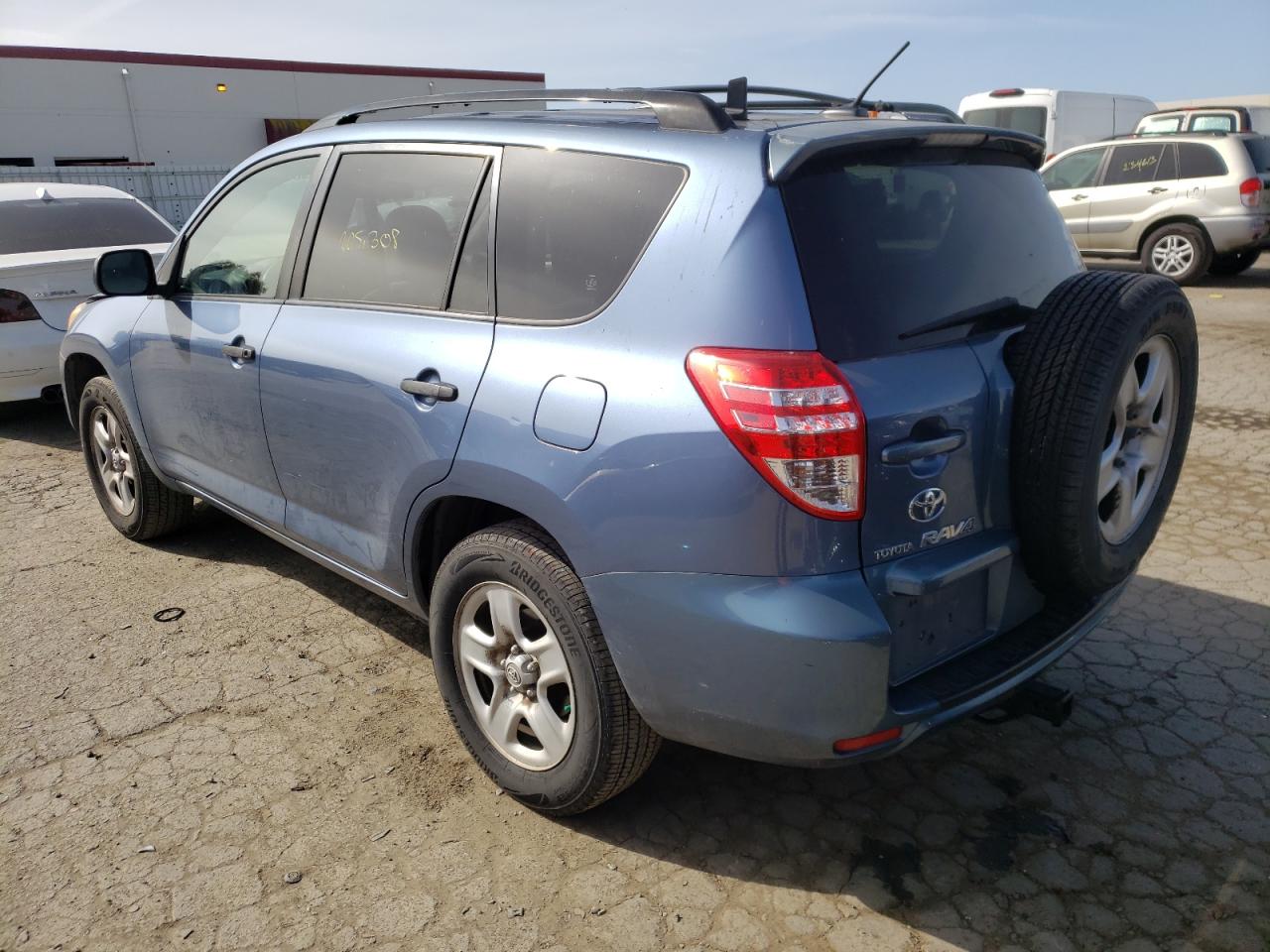 Photo 3 from auction – 2009 TOYOTA RAV4 with VIN JTMBF33V095015372