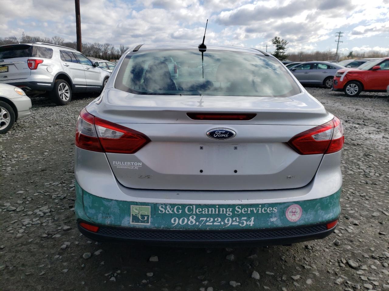 Photo 10 from auction – 2014 FORD FOCUS SE with VIN 1FADP3F29EL188875