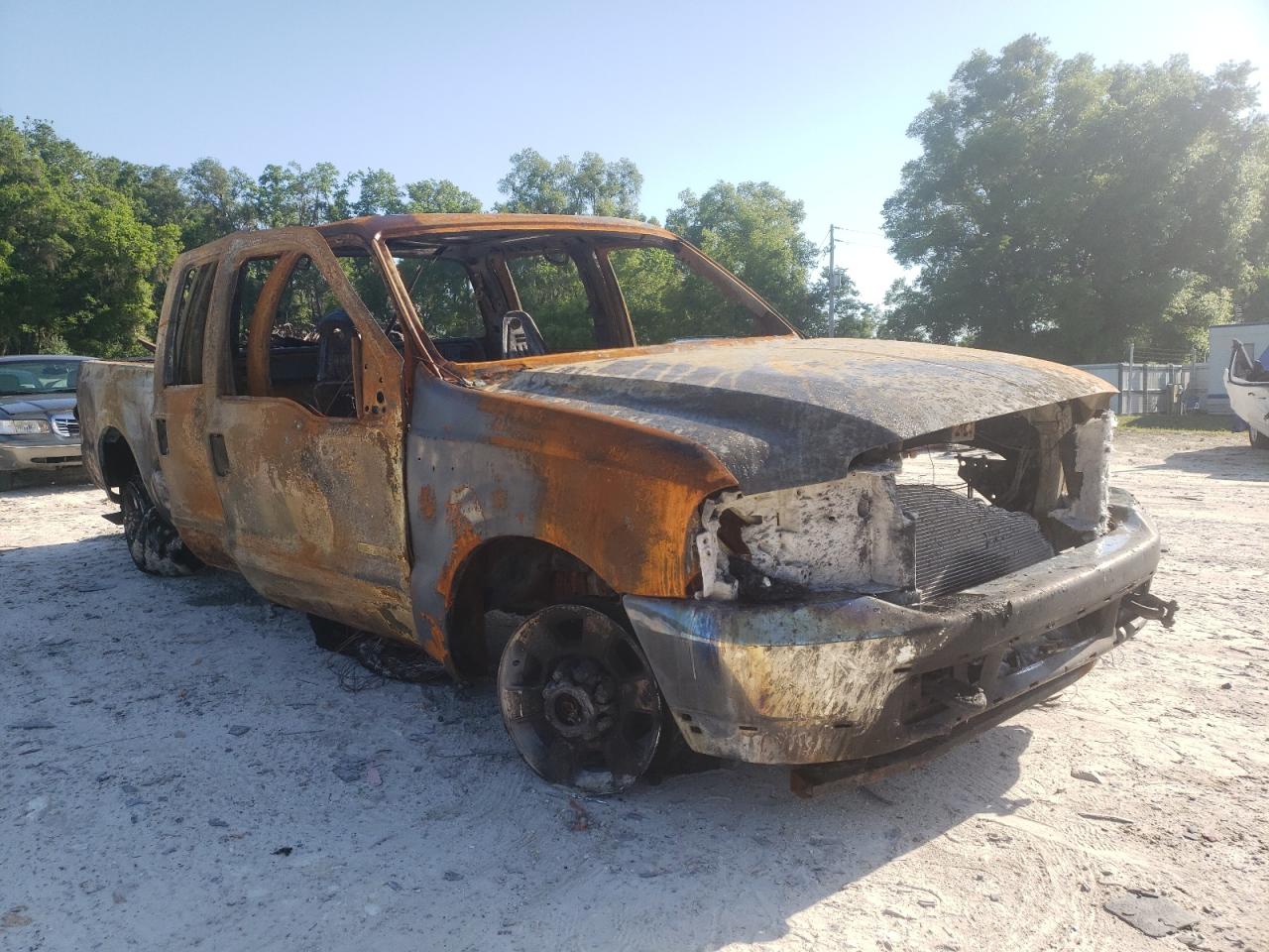 FORD F250 SUPER 2002 with VIN 1FTNW20FX2EA75508 - Photo from auction