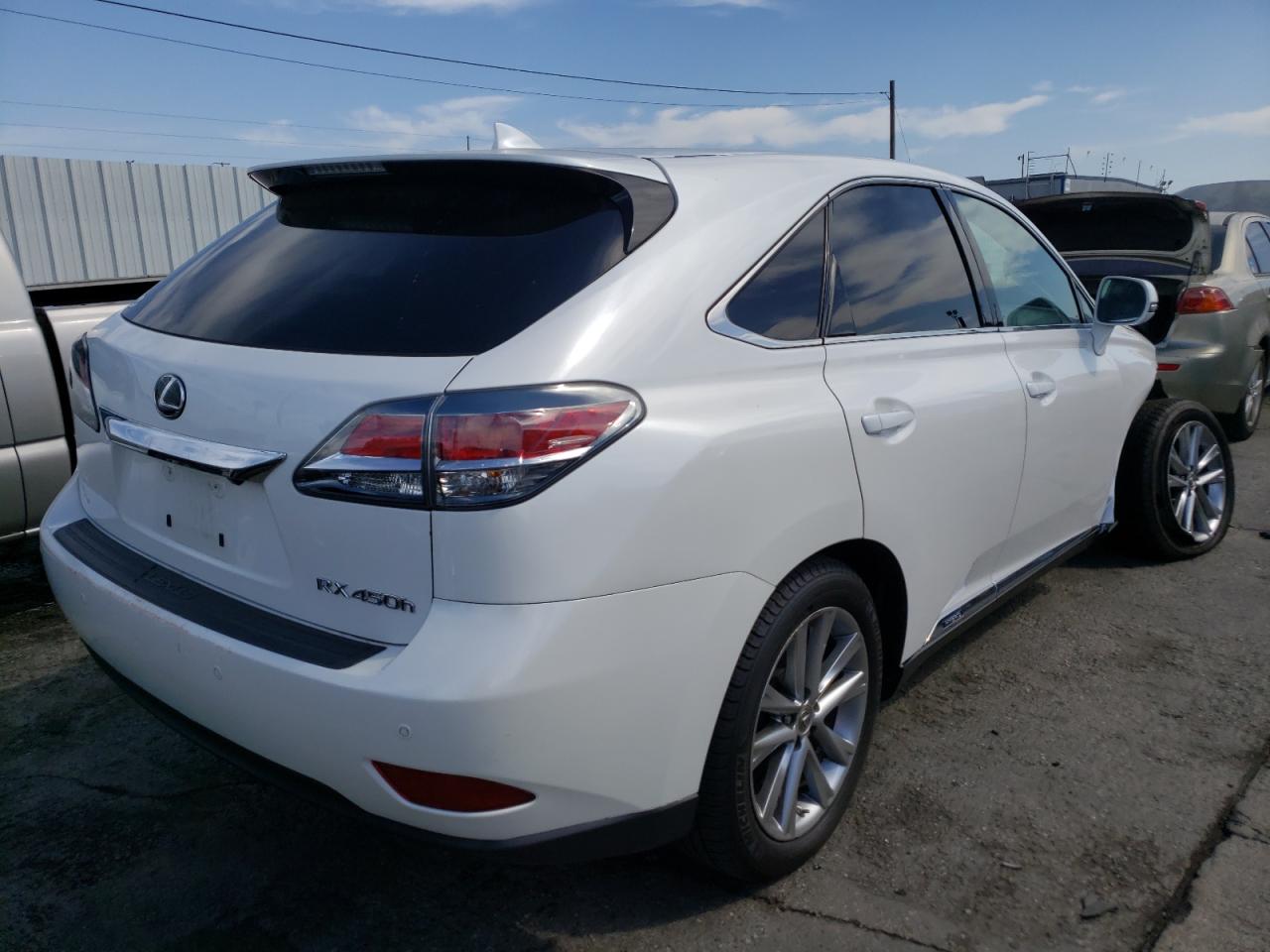 Photo 4 from auction – 2015 LEXUS RX 450H with VIN 2T2ZB1BA3FC004504