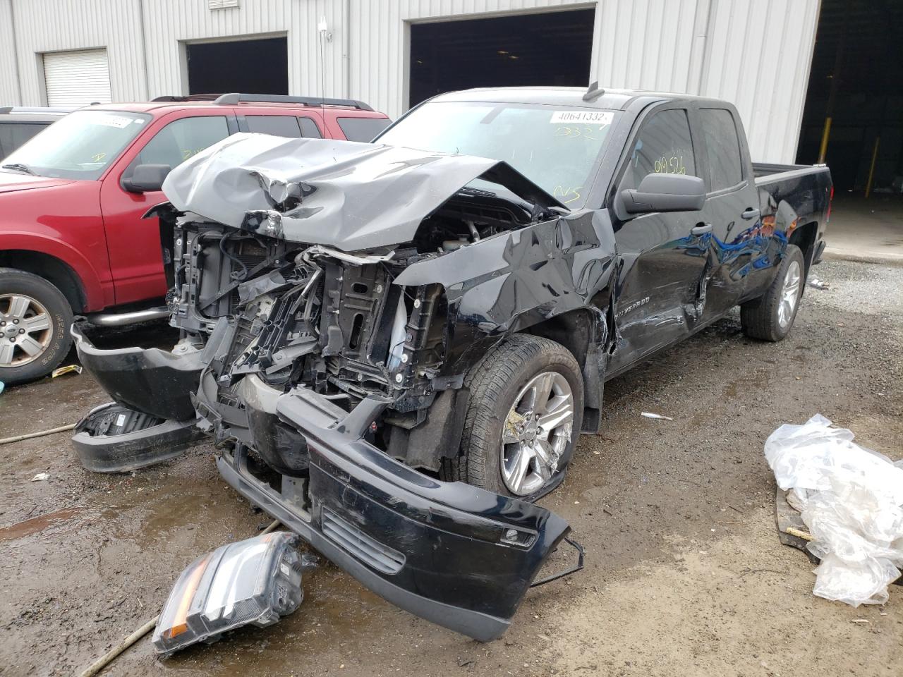 Photo 2 from auction – 2016 CHEVROLET SILVERADO with VIN 1GCRCPEH2GZ177449